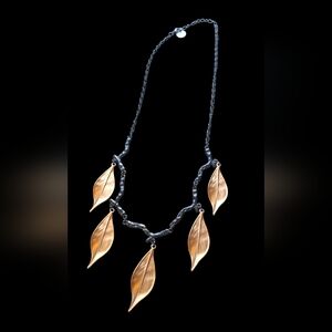 Sweet Lola Vintage Gold Leaf Pendant Necklace